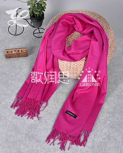 250克拉毛围巾（粉色防风保暖围巾）